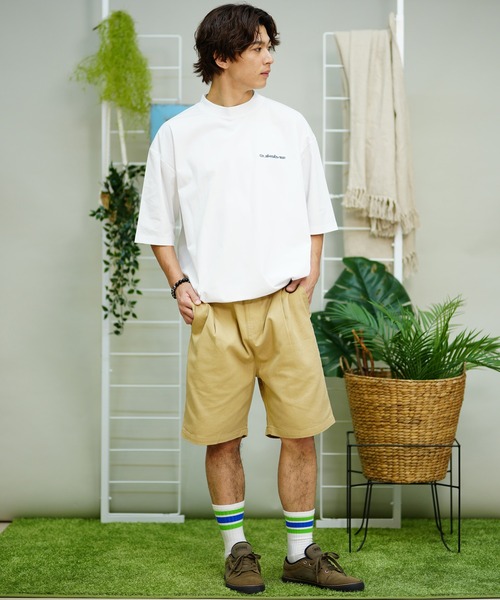 Quiksilver(クイックシルバー)の「【ムラサキスポーツ限定】QUIKSILVER/クイックシルバー 水陸両用Tシャツ/ラッシュガード/半袖Tシャツ オーバーサイズ UVケア QLY241633M(Tシャツ/カットソー・メンズ・ホワイト/カーキ/ブラック・L/M/XL)」の8枚目の写真