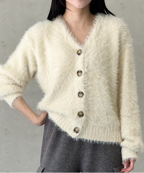 Per sist ence(パーシエンス)の「シャギー ニットカーディガン(カーディガン/ボレロ・レディース・チャコールグレー/ブラック/ベージュ/アイボリー/ピンク/ブルー/ライトグレー・FREE)」の13枚目の写真