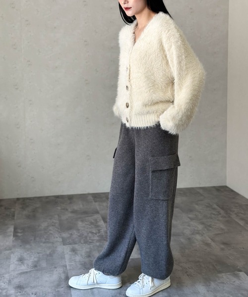 Per sist ence(パーシエンス)の「シャギー ニットカーディガン(カーディガン/ボレロ・レディース・チャコールグレー/ブラック/ベージュ/アイボリー/ピンク/ブルー/ライトグレー・FREE)」の16枚目の写真