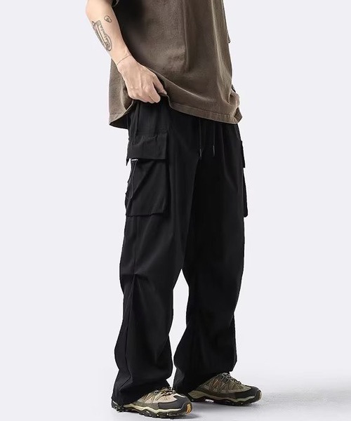 BLANC FICELLE（ブランフィセル）の「ワイド　カーゴパンツ（カーゴパンツ・メンズ・ブラック/キャメル/ベージュ・L/XX-LARGE/XL/M）」の9枚目の写真