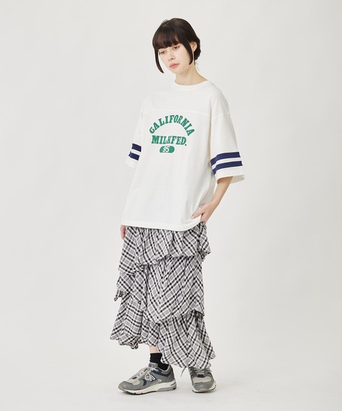 MILKFED.(ミルクフェド)の「PLAID TIERED SKIRT(スカート・レディース・ブラック/レッド/ライトブルー・ONE SIZE)」の4枚目の写真