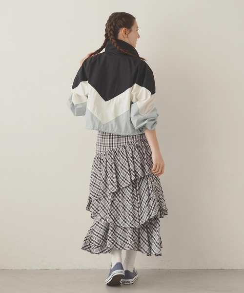 MILKFED.(ミルクフェド)の「PLAID TIERED SKIRT(スカート・レディース・ブラック/レッド/ライトブルー・ONE SIZE)」の21枚目の写真
