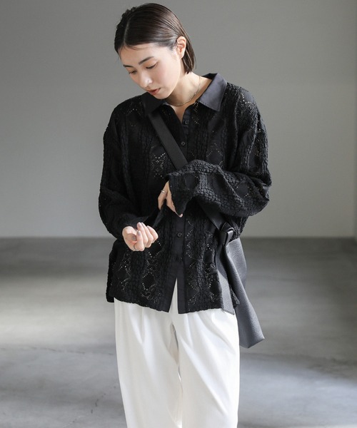 select MOCA（セレクトモカ）の「カットレースジャガードシャツ