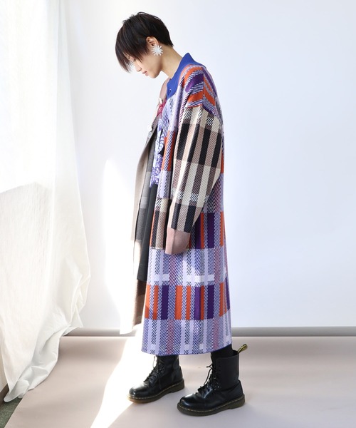 ScoLar（スカラー）の「133714：配色ジャガード切替ニットコート（その他アウター・レディース・パープル・M）」の14枚目の写真