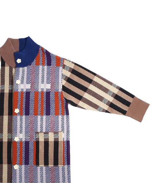 ScoLar（スカラー）の「133714：配色ジャガード切替ニットコート（その他アウター・レディース・パープル・M）」の6枚目の写真