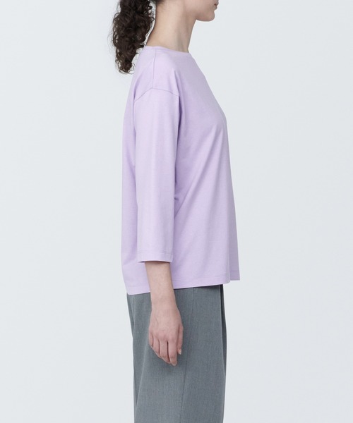 無印良品(ムジルシリョウヒン)の「婦人 天竺編みボートネック七分袖Tシャツ(Tシャツ/カットソー・レディース・ブルー/ブラック/スモーキーグリーン系/ホワイト/ライトグレー/イエロー/ライトパープル・XS/S/M/L/XL)」の18枚目の写真