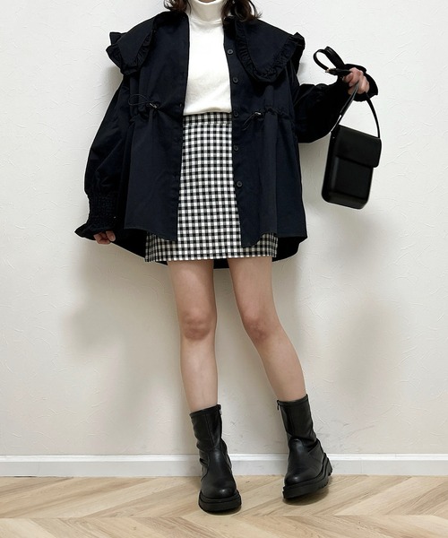 Cham.（チャム）の「オーバーサイズビッグカラージャケット（その他アウター・レディース・ブラック・F）」の3枚目の写真