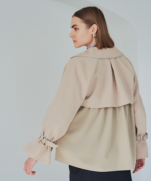 YECCA VECCA（イェッカヴェッカ）の「ショートトレンチコート（トレンチコート・レディース・アイボリー/ベージュ/ネイビー・FREE）」の4枚目の写真