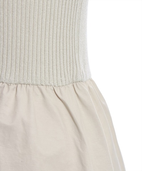 clear（クリア）の「布帛切替ハーフジップニットワンピース≪2024SS新作≫（ワンピース・レディース・ベージュ/ブラック・F）」の4枚目の写真