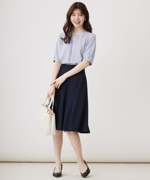 ANY SIS（エニィスィス）の「【洗える】フロントタックバイカラー ブラウス（シャツ/ブラウス・レディース・スカイブルー系/アイボリー系/ホワイト系・2）」の19枚目の写真