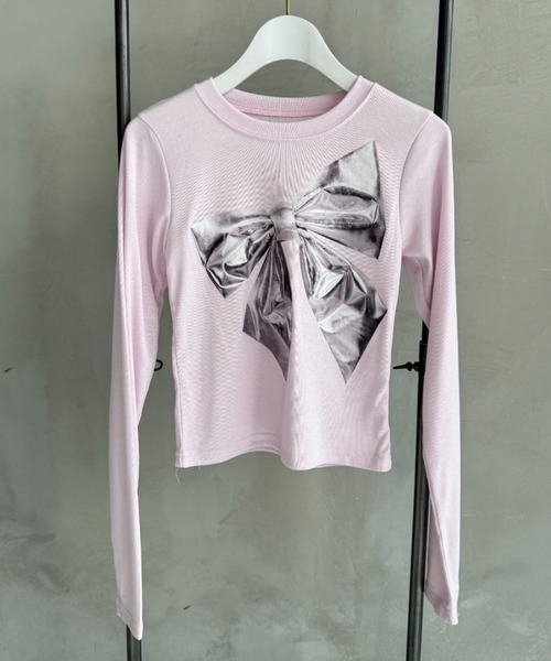 Y2K SYNAPSE FACTORY（ワイツーケー シナプスファクトリー）の「メタルリボンTS（Tシャツ/カットソー・レディース・ブラック/ピンク・FREE）」の6枚目の写真