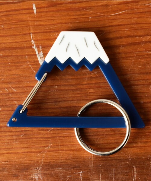 BEAMS JAPAN（ビームス　ジャパン）の「BEAMS JAPAN / 別注 富士山 キーホルダー（キーホルダー・メンズ・ブルー/レッド・ONE SIZE）」の4枚目の写真