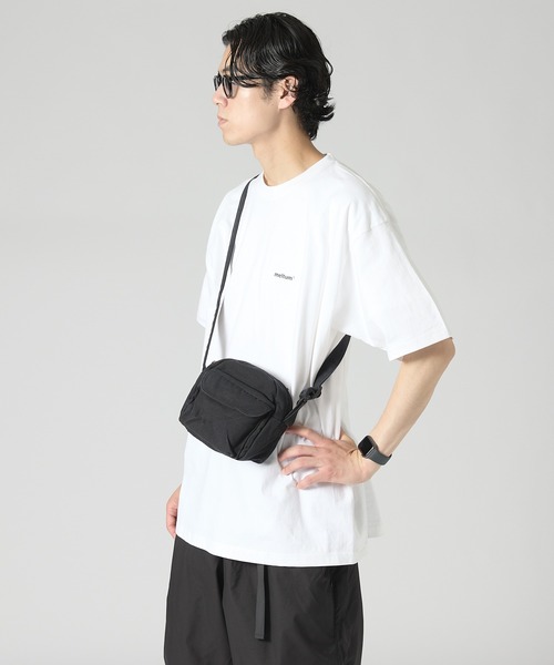 meltum（メルタム）の「【販売終了】CANVAS MINI POUCH / キャンバスミニポーチ（ショルダーバッグ・メンズ・ブラック/カーキ/ブルー/ナチュラル/レッド/パープル・FREE）」の9枚目の写真