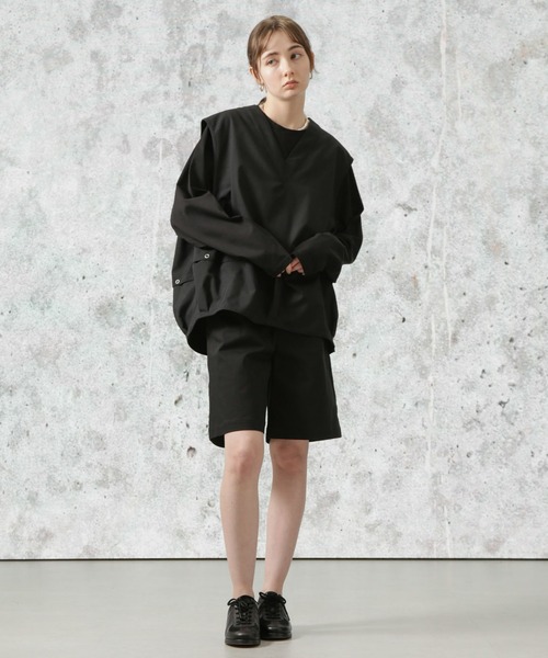 Apo(s)ture(アポスチャー)の「SOFIA-001/チノワンタックショートパンツ(チノパンツ・レディース・ベージュ/ネイビー/ブラック/ホワイト・XS/S/M/L/XL)」の21枚目の写真