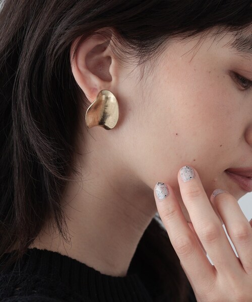 GALLEST（ギャレスト）の「◆サティーナピアス（ピアス（両耳用）・レディース・シルバー/ゴールド・00）」の8枚目の写真