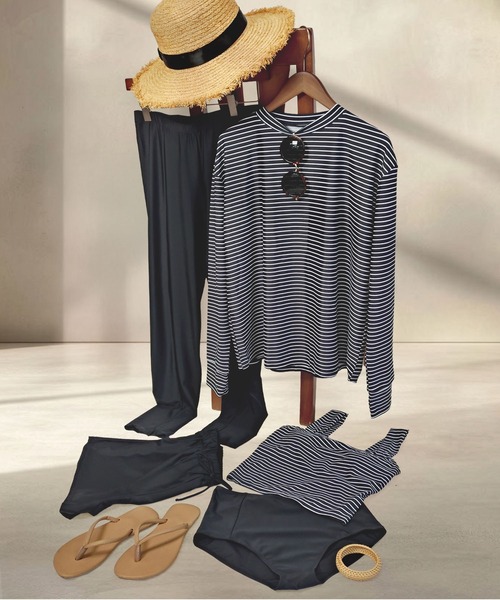 OSYAREVO（オシャレボ）の「水着 レディース 体型カバー ラッシュガード 5点セット タンキニ 紫外線カット率 99％以上 UPF50+ uvカット フィットネス 水陸両用 ラッシュレギンス 付き セットアップ セパレート（水着・レディース・カーキオリーブ/ベージュ/グレイッシュベージュ/セージグリーン/ブルー系その他/グレー系その他/ブラック系その他/ブラウン/モカ/ナチュラル/ネイビー/グレイッシュブルー/ブラック/ネイビー系/ブラック系/チェック/キャメル/グレー系その他2/ハウンドトゥース/バーガンディー/パープル系/ブルー系/グレー系/ベージュ系/ライトグレー/オフホワイト/ブラック系2/ブラック系その他2/グレー系その他3/グレー系その他4・MEDIUM/SMALL/XX-LARGE/X-LARGE/LARGE）」の4枚目の写真