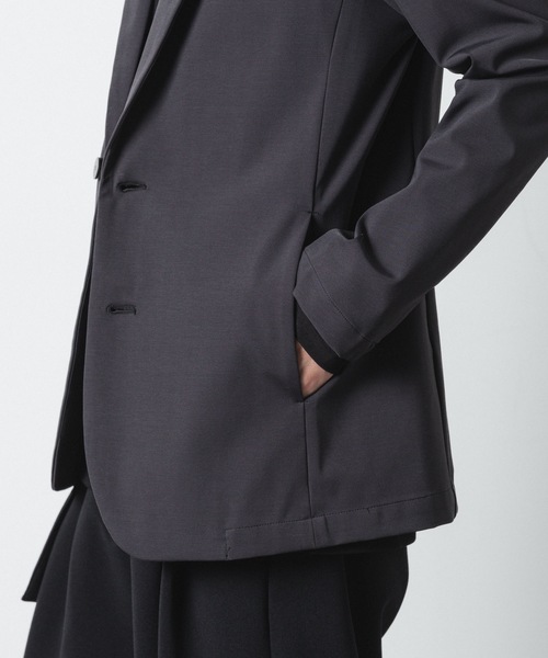 ATTACHMENT(アタッチメント)の「NY/CO ストレッチジャージー 2Bジャケット / NY/CO STRETCH JERSEY 2B JACKET(テーラードジャケット・メンズ・ブラック/ダークグレー・1/2/3/4)」の8枚目の写真