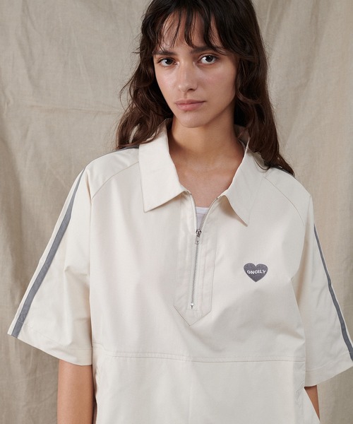 ONCILY(オンシェリー)の「HALF ZIP TRACK SHIRT / ハーフジップトラックシャツ(シャツ/ブラウス・メンズ・ネイビー/アイボリー・MEDIUM/LARGE)」の17枚目の写真