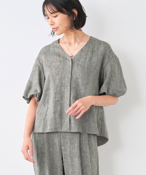 MICA&DEAL(マイカ&ディール)の「パフスリーブリネンブラウス(シャツ/ブラウス・レディース・マルチ/ホワイト×ブラック/ベージュ・FREE)」の11枚目の写真