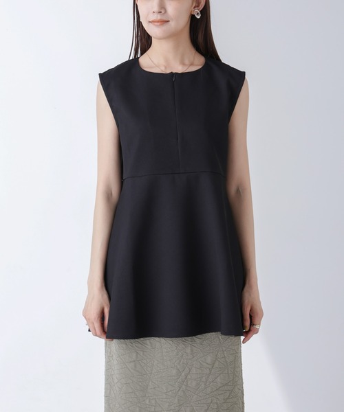 NANO universe(ナノユニバース)の「スリットファスナーノースリーブペプラムトップス(Tシャツ/カットソー・レディース・グレー系その他4/カーキブラウン/ブラック・FREE)」の20枚目の写真