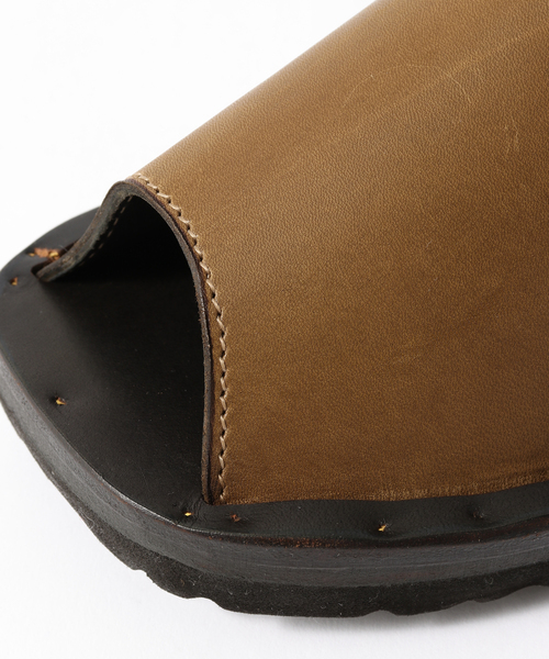 Jutta Neumann / ユッタ ニューマン Kahtan