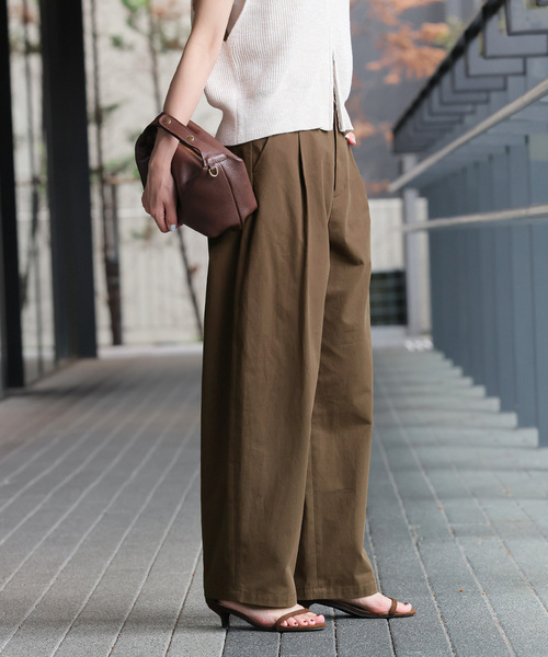 ☆即完売！タグ付き☆ジャーナルスタンダードレリューム　チノタックカーブパンツ　М JOURNAL STANDARD relume（ジャーナルスタンダード レリューム）の