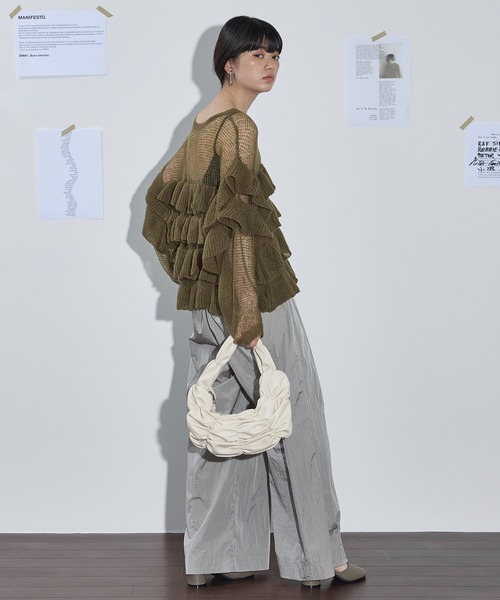 THE YOn（ザヨン）の「シャーリングギャザーワンハンドルバッグ（ハンドバッグ・レディース・アイボリー/ブラック/セージグリーン/シルバー・FREE）」の19枚目の写真