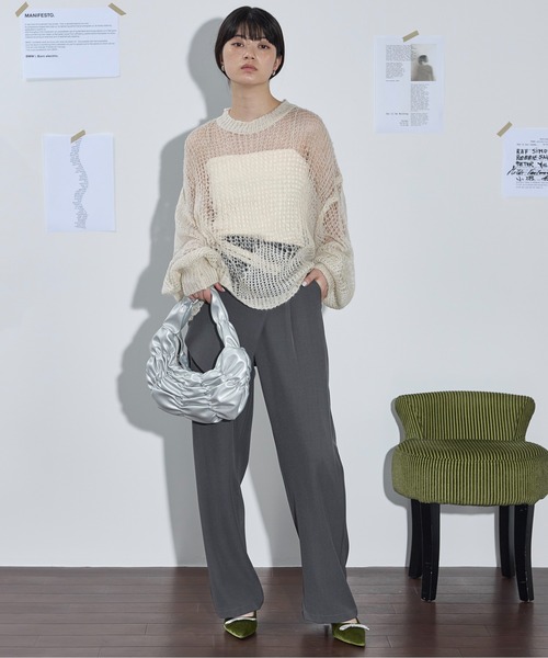 THE YOn（ザヨン）の「シャーリングギャザーワンハンドルバッグ（ハンドバッグ・レディース・アイボリー/ブラック/セージグリーン/シルバー・FREE）」の5枚目の写真