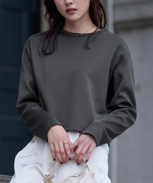 UR'S(ユアーズ)の「ボンディングクロップドプルオーバー(Tシャツ/カットソー・レディース・チャコール/オフホワイト・S/M/L)」の7枚目の写真