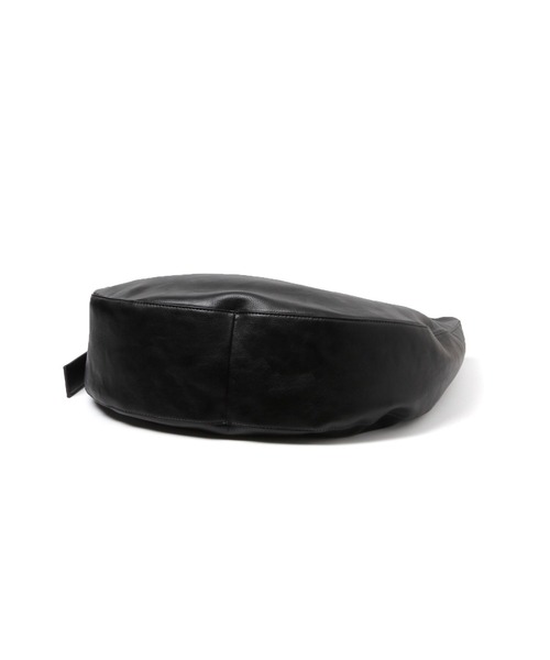 niko and...（ニコアンド）の「フェイクレザーラウンドラージショルダーバッグ（ショルダーバッグ・メンズ・ブラック/ライトグレー・FREE）」の13枚目の写真