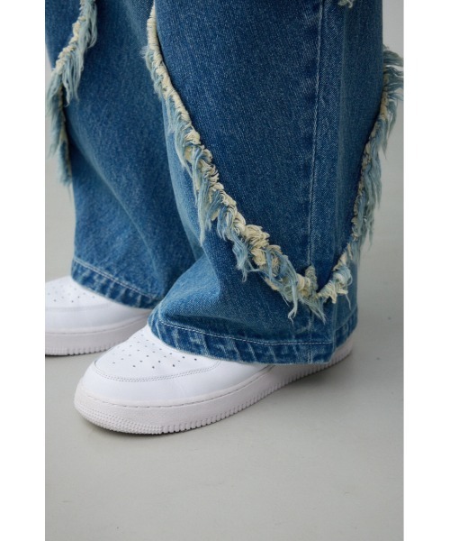 AZUL by moussy（アズールバイマウジー）の「AZUL DENIMフリンジワイド（デニムパンツ・メンズ・ライトブラック/ブルー・FREE）」の3枚目の写真