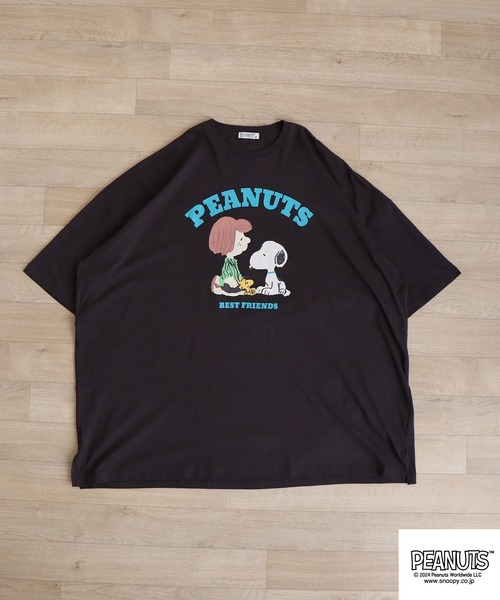 PEANUTS(ピーナッツ)の「PEANUTS KingBigTシャツ(Tシャツ/カットソー・メンズ・レモンイエロー/ネイビー系/ピンクベージュ/チャコール・F)」の5枚目の写真