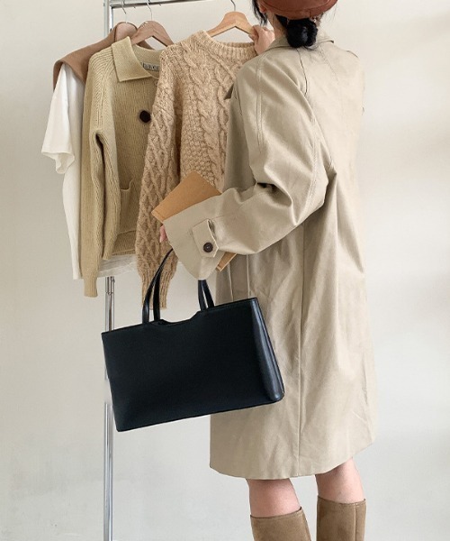PIN(ピン)の「SMOOTH BOX TOTE BAG(トートバッグ・レディース・ダークブラウン/オフホワイト/ライトブラウン/ブラック・FREE)」の21枚目の写真