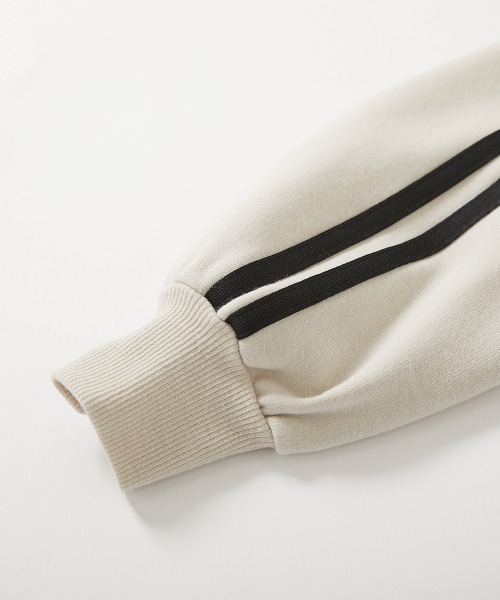 devirock（デビロック）の「RICH WARM 裏シャギー ライン トレーナー（スウェット・キッズ・アイボリー/ブラック/ブルー系その他5/ピンク系/グレー系・100cm/110cm/120cm/130cm/140cm/150cm/160cm）」の11枚目の写真