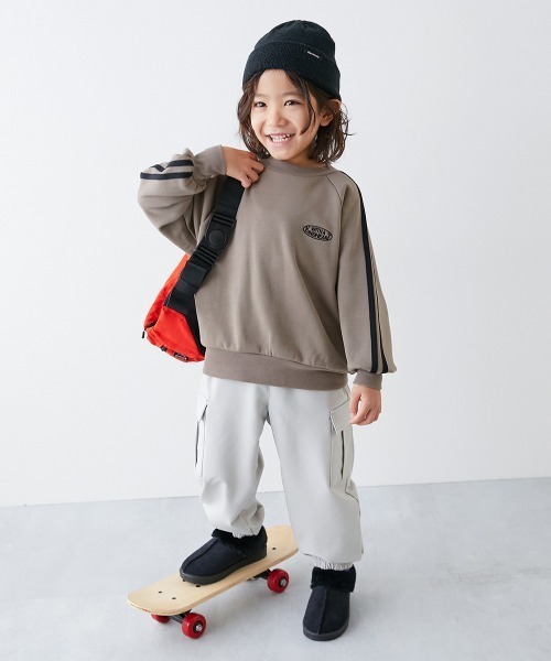 devirock（デビロック）の「RICH WARM 裏シャギー ライン トレーナー（スウェット・キッズ・アイボリー/ブラック/ブルー系その他5/ピンク系/グレー系・100cm/110cm/120cm/130cm/140cm/150cm/160cm）」の16枚目の写真