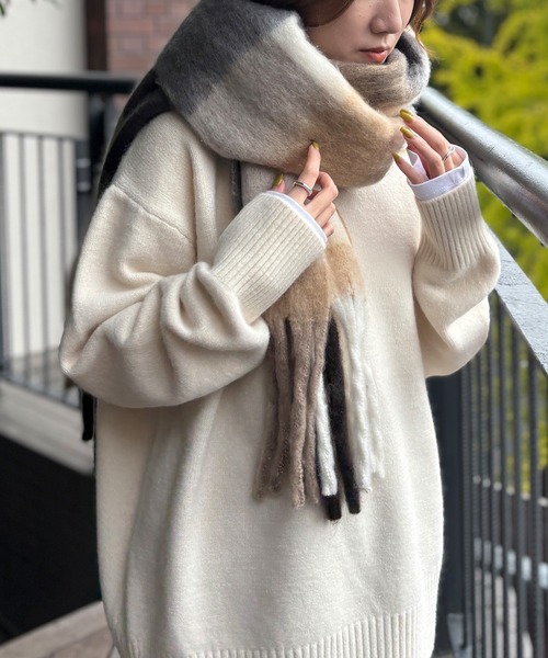 セール】【ISOOK / アイスー】ふわふわフリンジマフラー / ボリューム