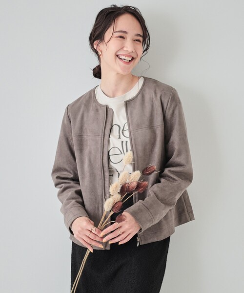 DRESKIP（ドレスキップ）の「◆【高レビュー】大人の高見え やわらかスエード調ジャケット（ブルゾン・レディース・ブラック/ブラウン系/ライトベージュ・02/03/04）」の3枚目の写真