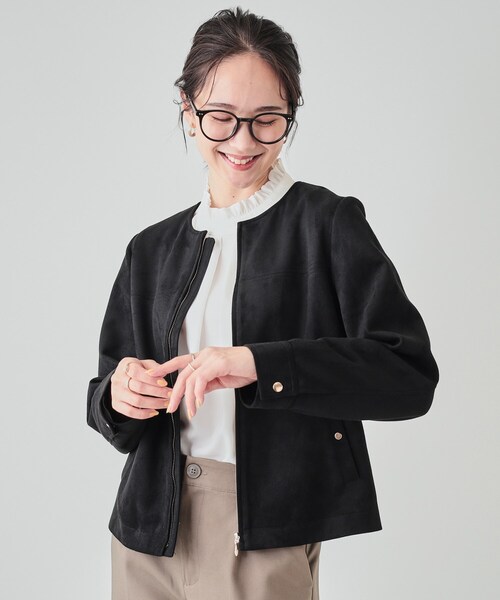 DRESKIP（ドレスキップ）の「◆【高レビュー】大人の高見え やわらかスエード調ジャケット（ブルゾン・レディース・ブラック/ブラウン系/ライトベージュ・02/03/04）」の2枚目の写真