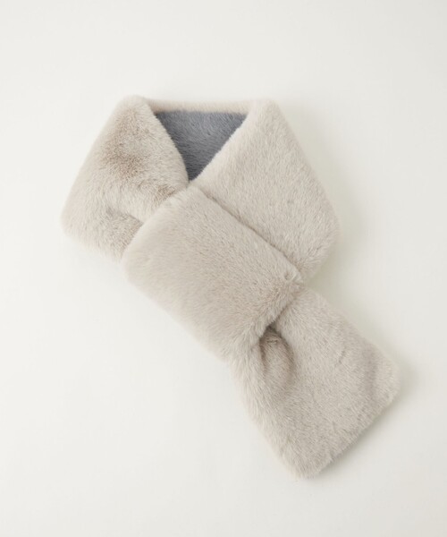 green label relaxing（グリーンレーベルリラクシング）の「フェイクファー リバーシブル マフラー（マフラー・レディース・ライトグレー/オフホワイト/グレー/モカ・FREE）」の9枚目の写真