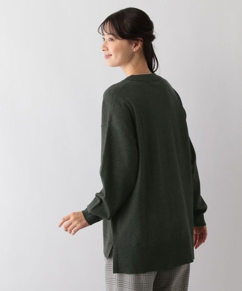 GLOBAL WORK Smile Seed Store（グローバルワーク スマイルシードストア）の「なめらかクループルオーバー/116039（ニット/セーター・レディース・チャコール/ベージュ/杢グレー/ホワイト×ブラック・SMALL/LARGE/X-LARGE/MEDIUM）」の17枚目の写真