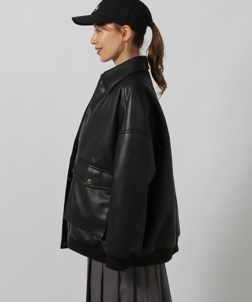 LAKOLE(ラコレ)の「フェイクレザー中綿ブルゾン / 131984(ブルゾン・レディース・ブラック/ブラウン・SMALL/MEDIUM)」の14枚目の写真