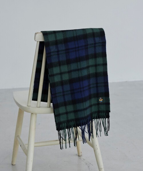 coen（コーエン）の「ベア刺繍ウールチェックマフラー（マフラー・メンズ・ダークグリーン/ベージュ/ダークグレー・FREE）」の3枚目の写真