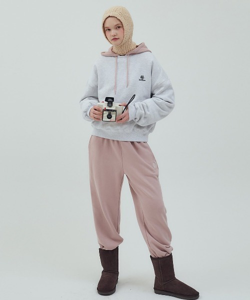 .KOM(ドットコム)の「A'GEM/9 × .kom 『muah muah/ムーアムーア』 FLEECE REGULAR SWEATSHIRTS/フリース裏起毛レギュラースウェット(スウェット・レディース・ネイビー/ライトグレー/ブラウン/ブラック・FREE)」の15枚目の写真