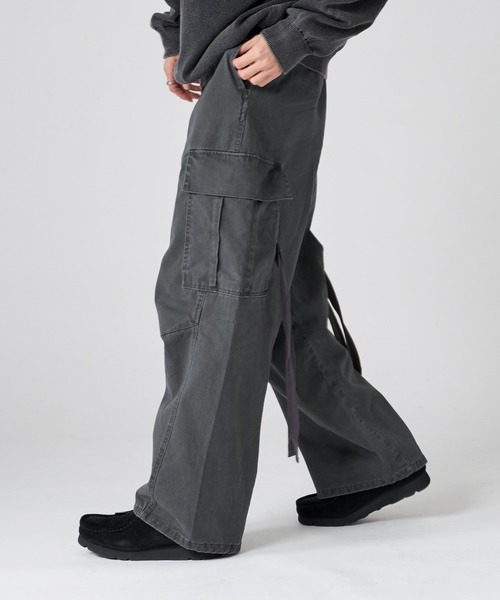 kutir(クティール)の「VINTAGE LIKE WIDE CARGO PANTS/ヴィンテージライクワイドカーゴパンツ(カーゴパンツ・メンズ・カーキ/ブラック・LARGE/MEDIUM/SMALL)」の9枚目の写真