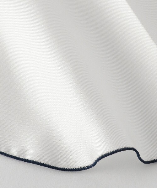 green label relaxing（グリーンレーベルリラクシング）の「GLR サークル ポケットチーフ（ポケットチーフ・メンズ・ホワイト/ネイビー・FREE）」の5枚目の写真