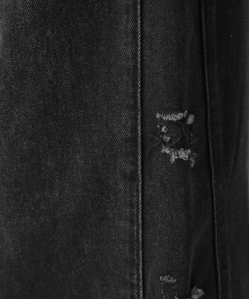 FOREVER 21(フォーエバー トゥエンティーワン)の「【2025SS】オーバーダイサイドダメージデニムパンツ(デニムパンツ・レディース・ブルー/ブラック・SMALL/LARGE/MEDIUM)」の3枚目の写真