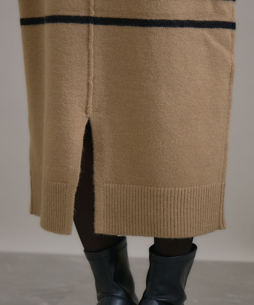 KATHARINE ROSS(キャサリンロス)の「【KATHARINE ROSS】ハイネックIラインニットワンピース(ワンピース・レディース・ブラック/ベージュ・MEDIUM)」の20枚目の写真