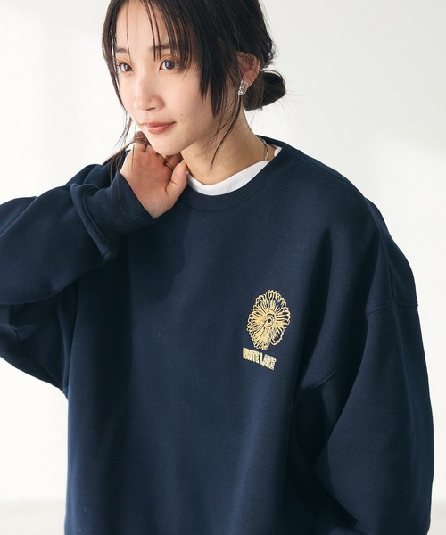 CRAFT STANDARD BOUTIQUE(クラフトスタンダードブティック)の「【ユニセックス】裏起毛クルーネックスウェット(スウェット・レディース・ネイビー/アイボリー/ブラック/グレイッシュベージュ・M/XL/L)」の4枚目の写真