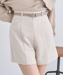 ベルト付きショートパンツ