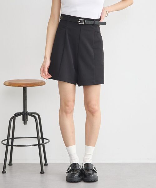 earth music&ecology(アースミュージックアンドエコロジー)の「ベルト付きショートパンツ(その他パンツ・レディース・ブラック/ライトベージュ・M/S)」の19枚目の写真